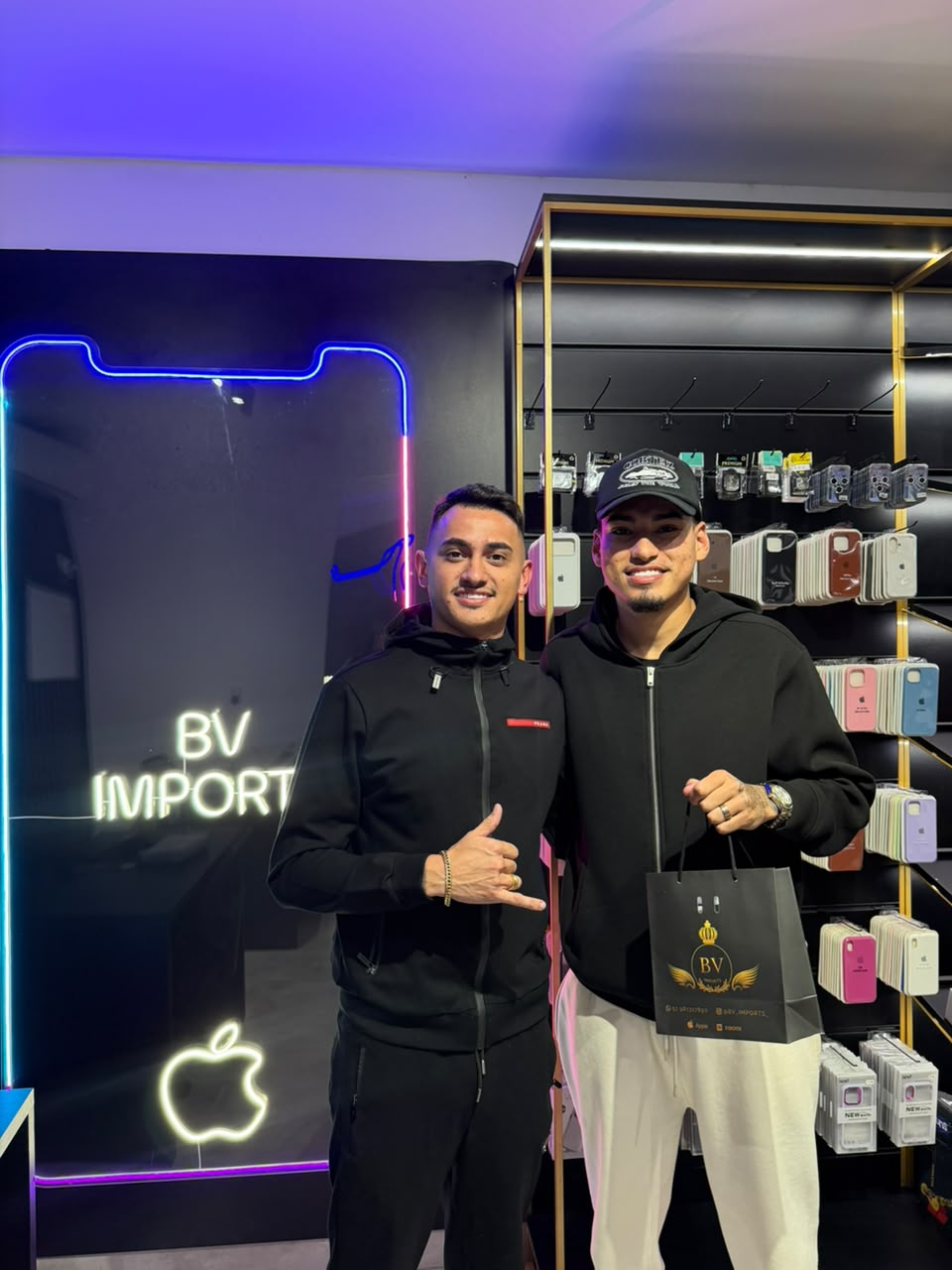 Luan Fortaleza na loja BV Imports